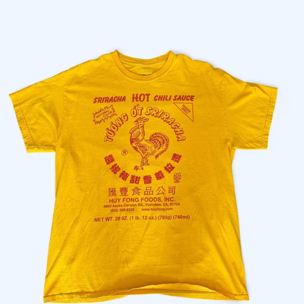 Ripple Junction Sriracha Hot Chili Sauce Graphic Tee – Men’s Large